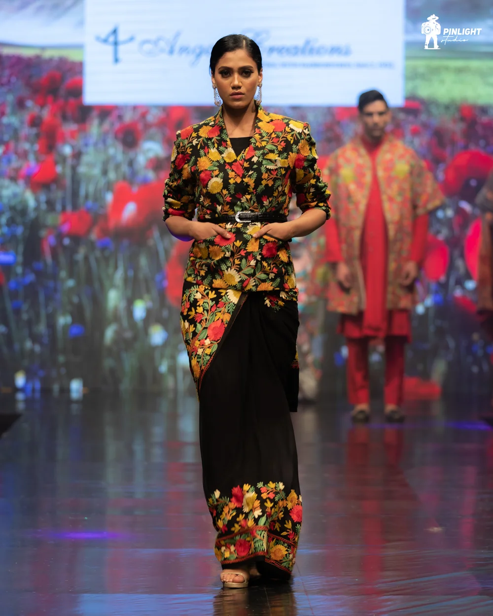 Black Blazer with Aari Jaal Floral Kashmiri Embroidery Black Blazer with Aari Jaal Floral Kashmiri Embroidery