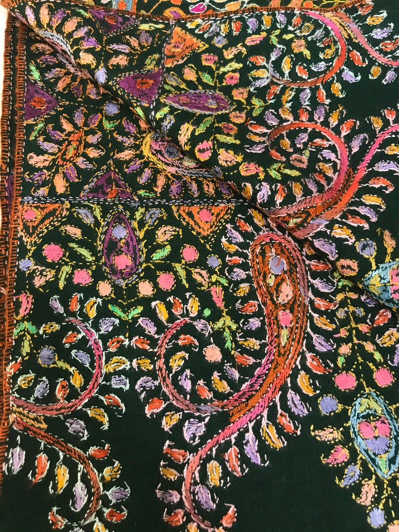 Octagon Paisley Pattern Papier Mache Hand Embroidered Pure Pashmina Shawl-2