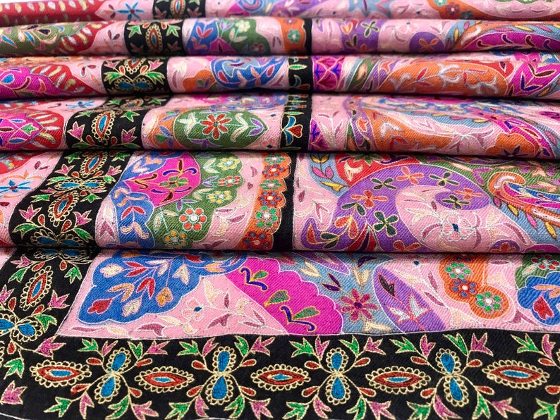 Pink Pure Pashmina Kalamkari Shawl With Hand Painting and Embroidery