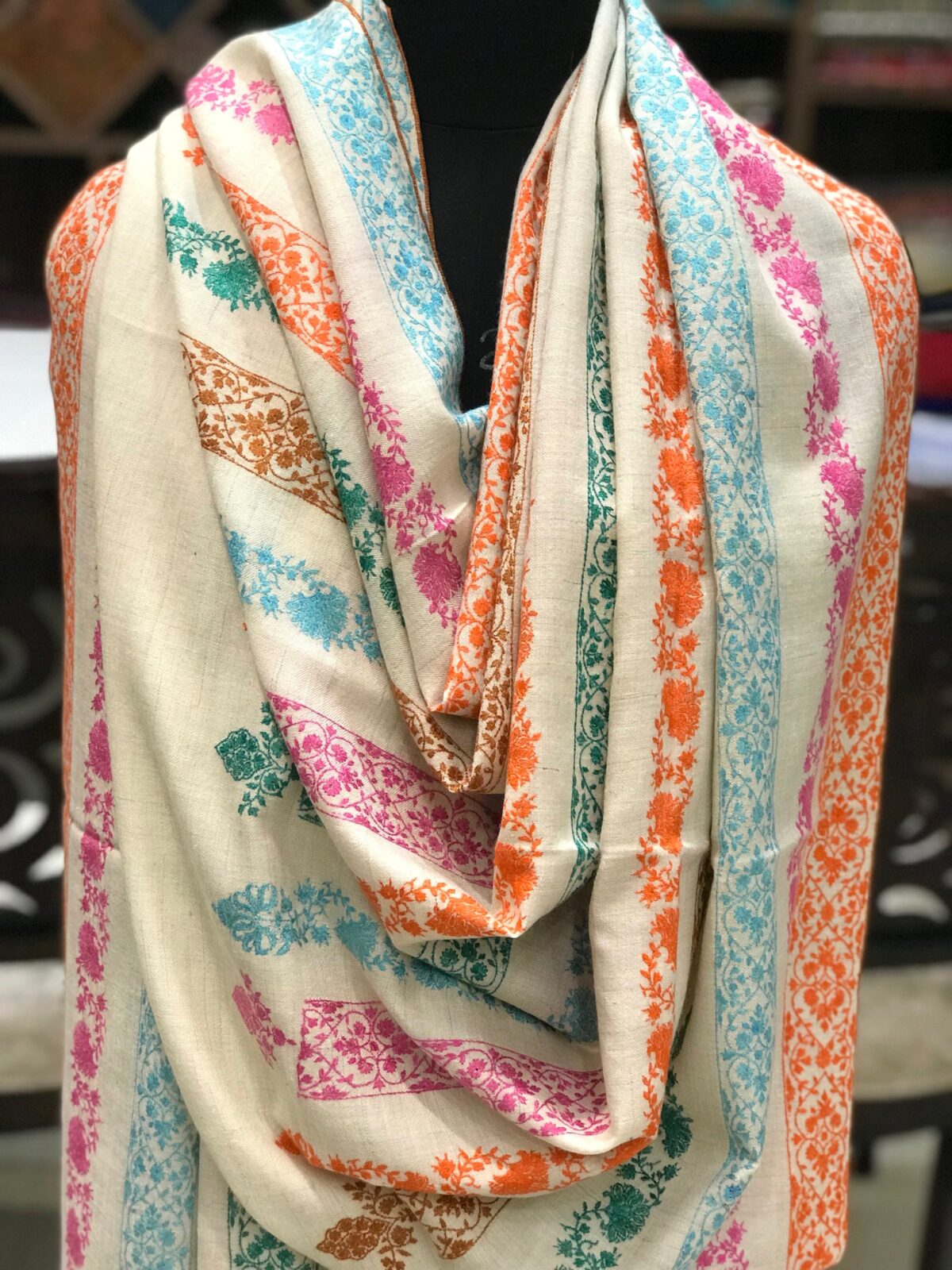 White Sozni Pure Pashmina Hand Embroidered Shawl