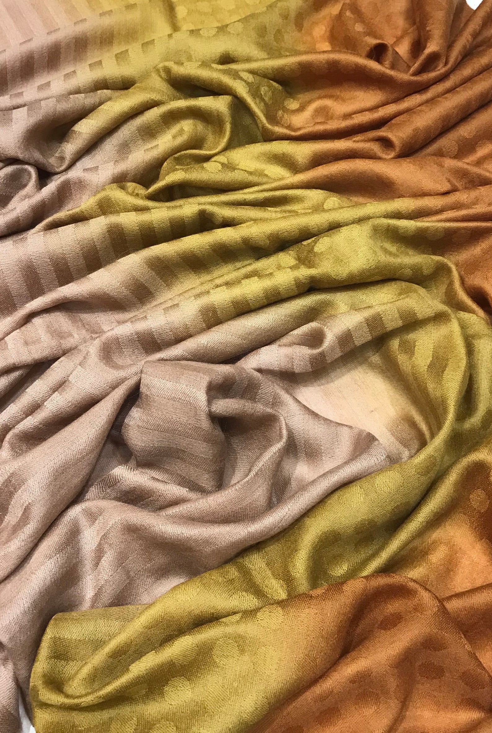 Pure Pashmina Ombre Stole Pure Pashmina Ombre Stole