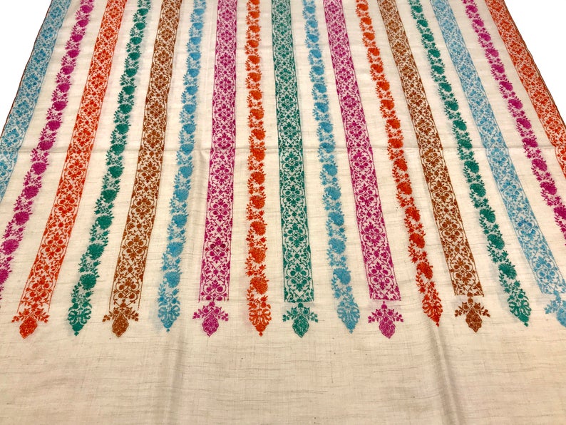 White Sozni Pure Pashmina Hand Embroidered Shawl