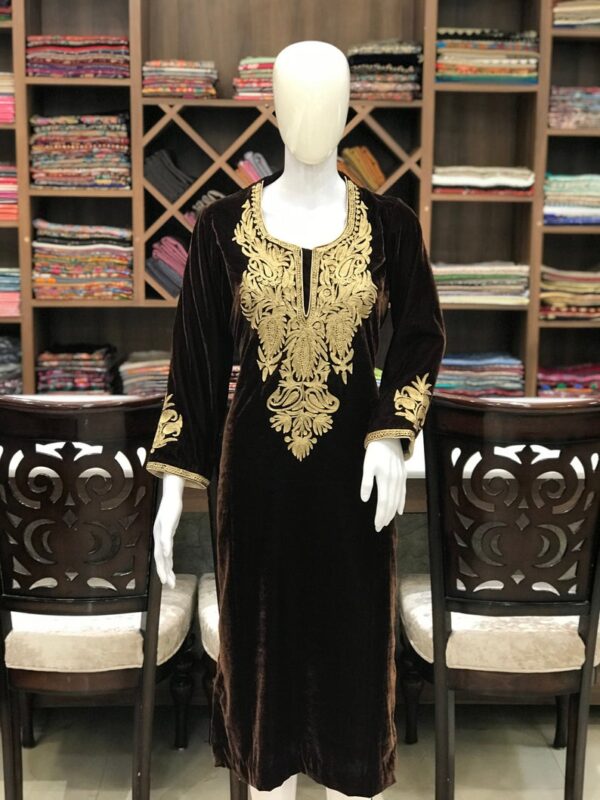 Kashmiri Brown Velvet Kurta with Tilla Embroidery
