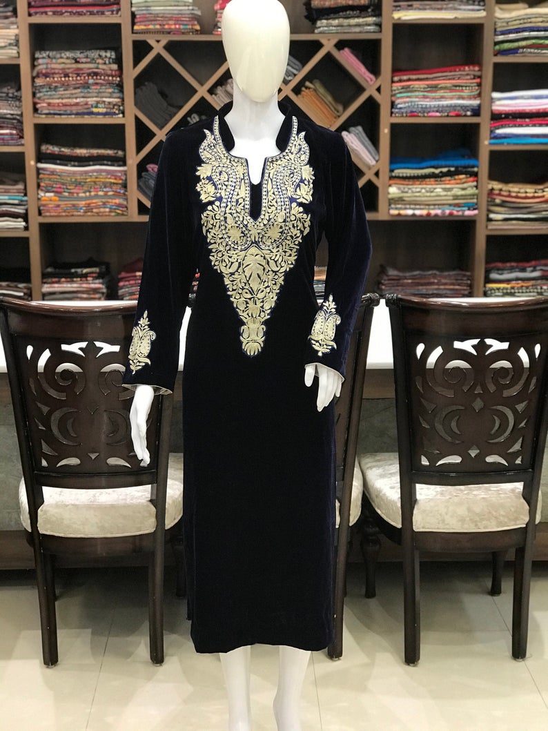 Navy Blue Velvet Kurta with Zari Embroidery Navy Blue Velvet Kurta with Zari Embroidery
