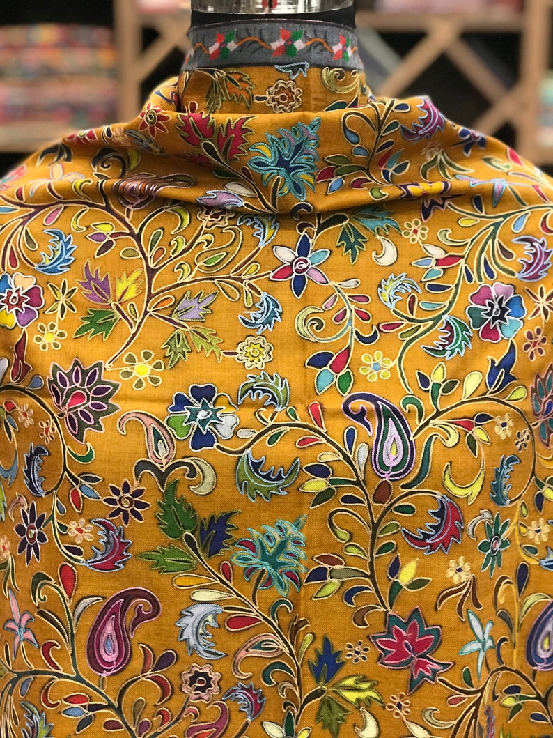 Mustard Fine Wool Outlined Kalamkari Stole Wrap 2