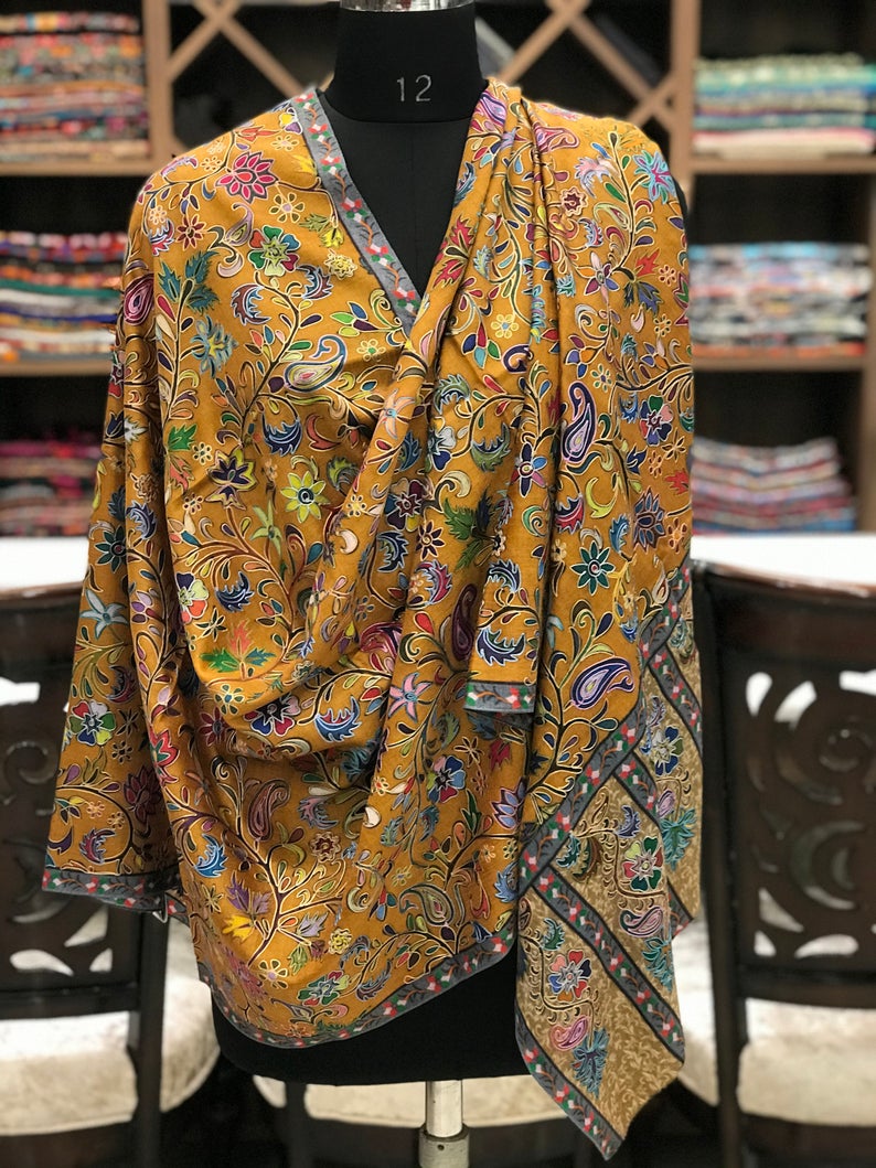 Mustard Fine Wool Outlined Kalamkari Stole Wrap