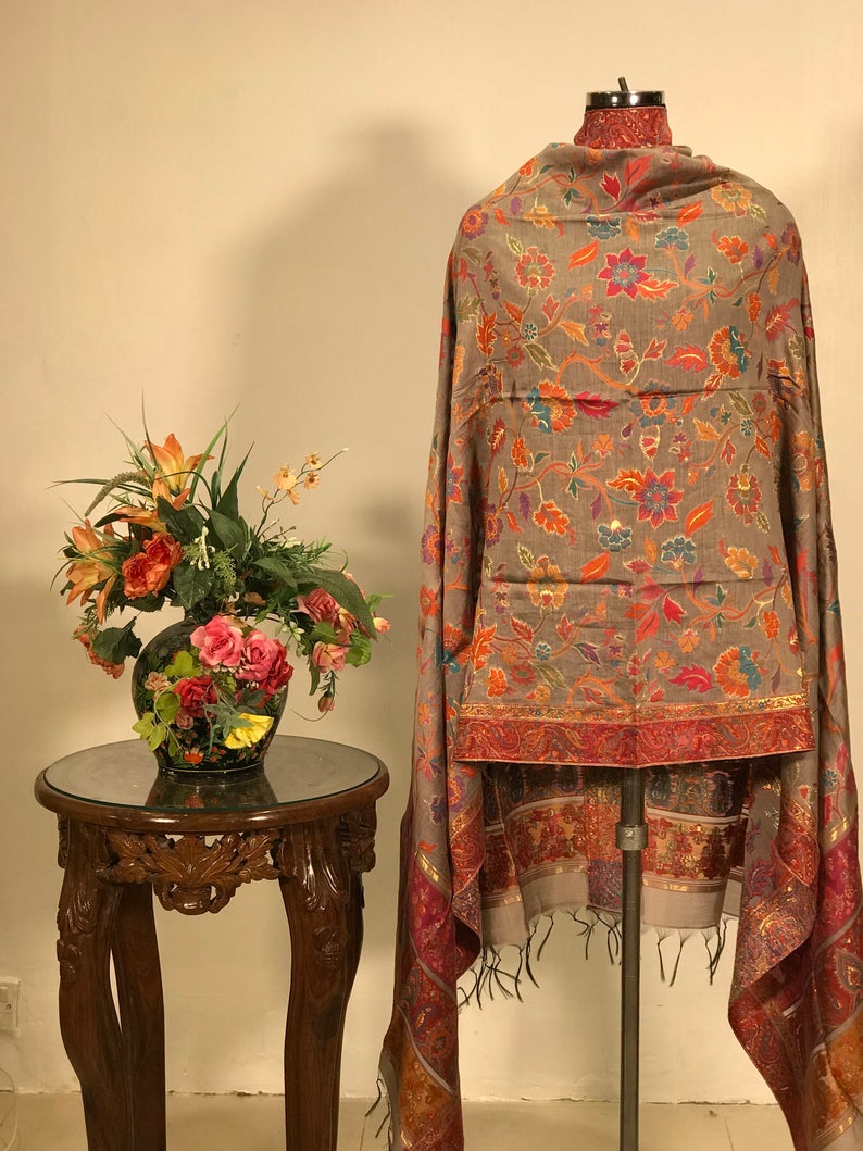 Mouse Grey Silk Kani Weave Dupatta Mouse Grey Silk Kani Weave Dupatta