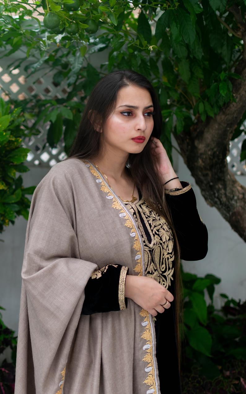 Natural Beige Pure Pashmina Stole with Tilla Hand Embroidery 2