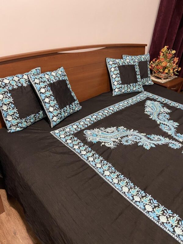 Black Raw Silk Bed Cover with Chinar Border and Paisley Botehs