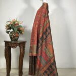 Dual Tone Modal Silk Jaal Kani Weave Sari: Red & Navy Blue side