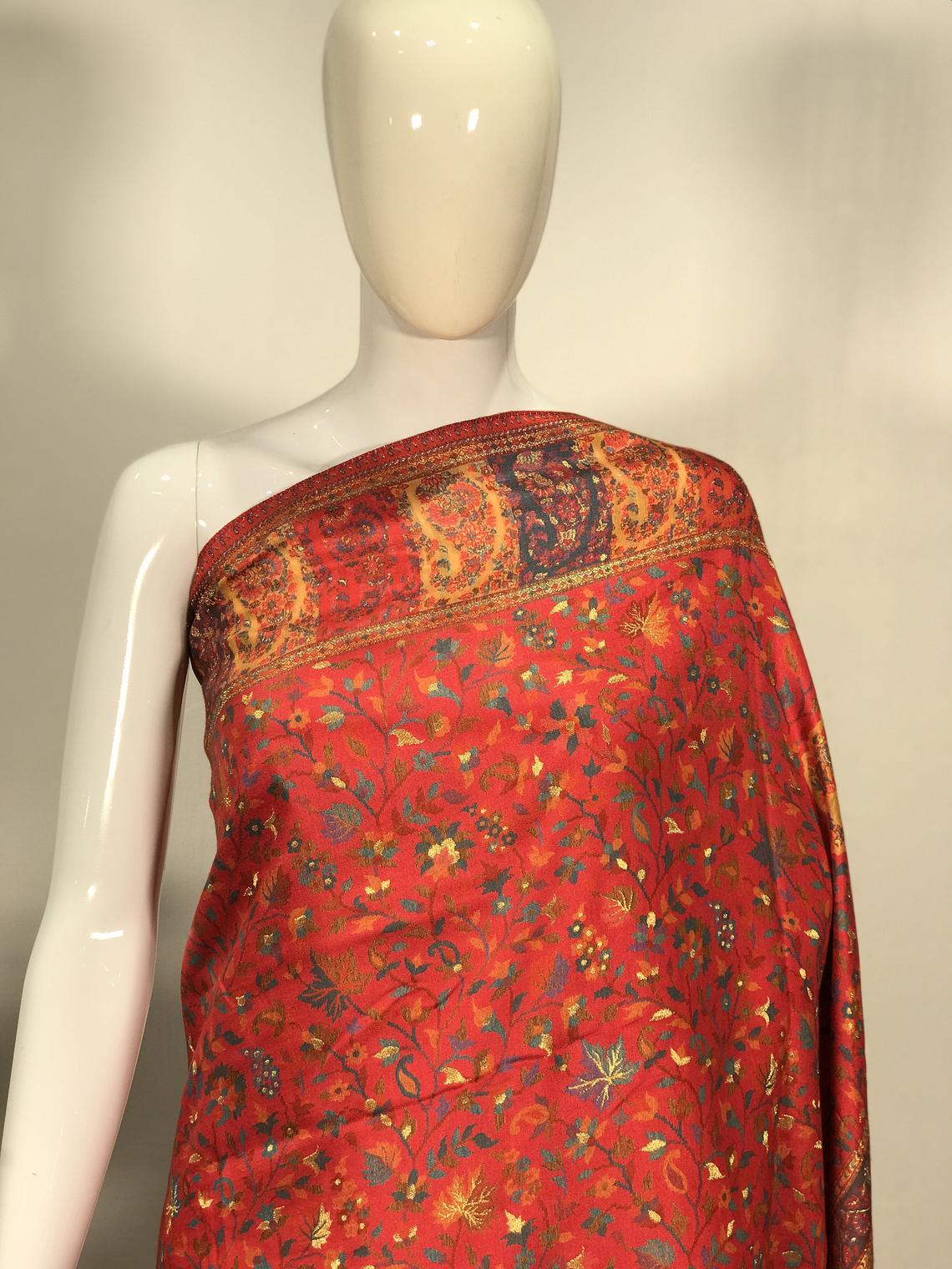Dual Tone Modal Silk Jaal Kani Weave Saree: Red & Yellow close up Dual Tone Modal Silk Jaal Kani Weave Saree: Red & Yellow
