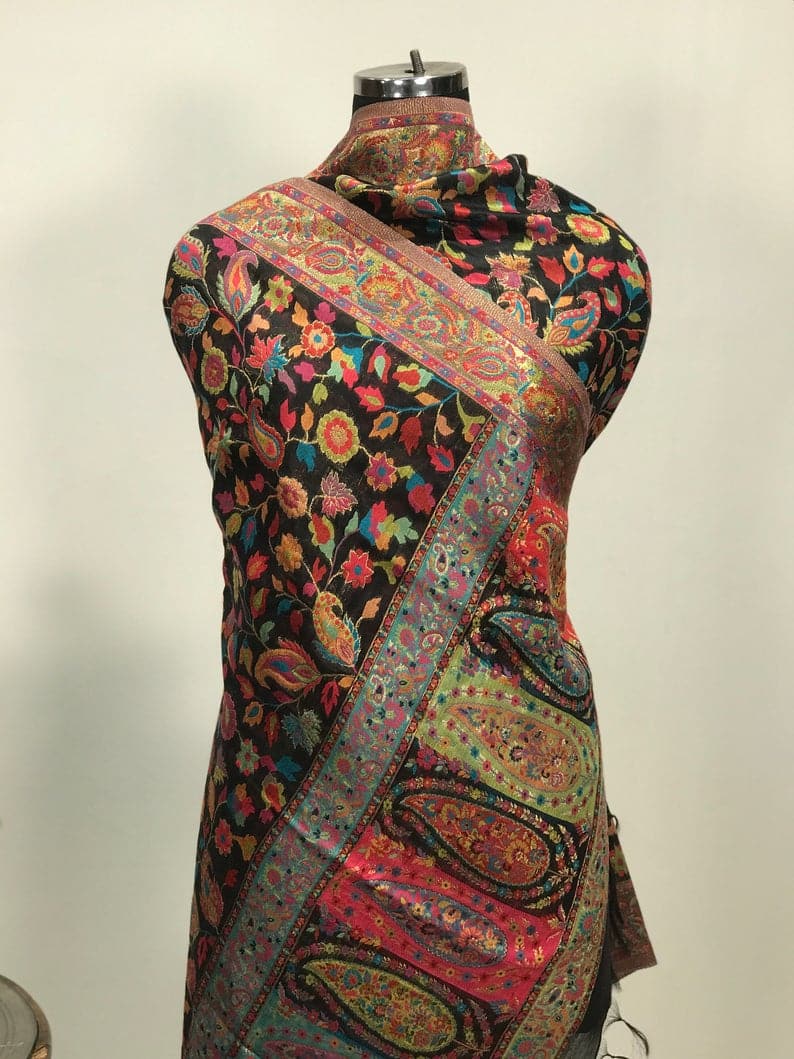 Black Paisley Palla Silk Kani Weave Dupatta close up Black Paisley Palla Silk Kani Weave Dupatta close up