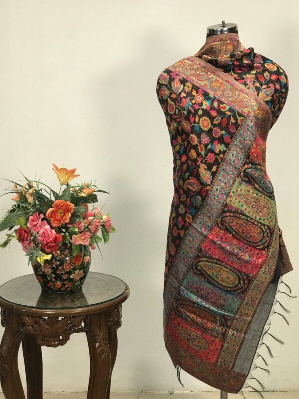 Black Paisley Palla Silk Kani Weave Dupatta