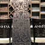 Ombré Women Ethnic Kashmiri Suit with Floral Pattern Aari Embroidery front