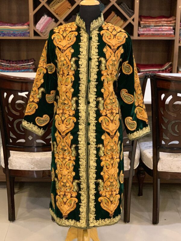 Green Velvet Paisley Parallel Paisley Pattern Embroidery Front