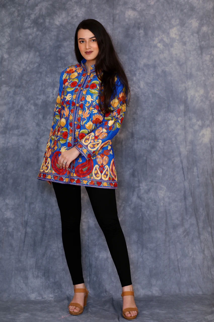 Ferozi Short Jacket With Kashmiri Aari Jaal Embroidery model Ferozi Short Jacket With Kashmiri Aari Jaal Embroidery model