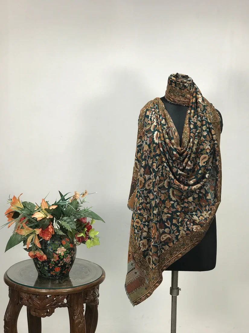 Bottle Green Soft Fine Wool Kani Stole