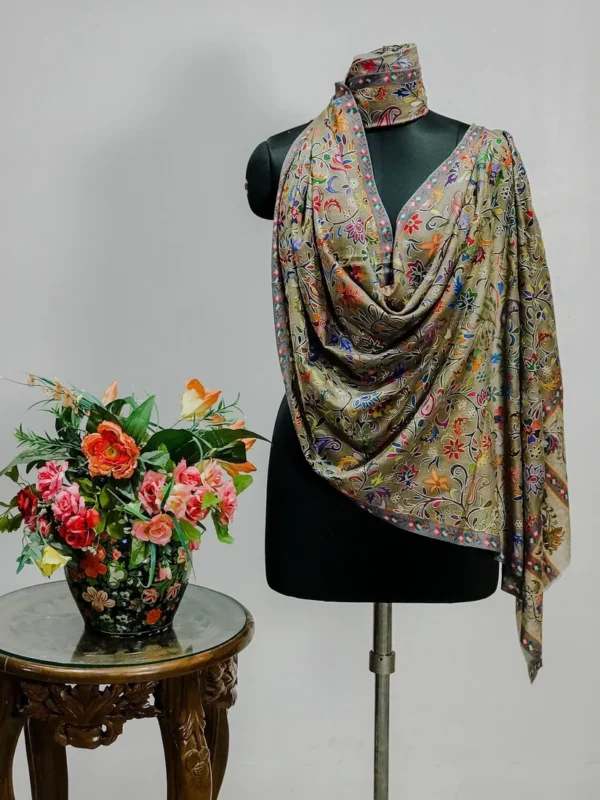 Olive Green Wool Floral Kalamkari Scarf