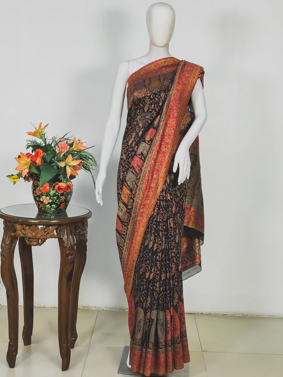 Black Modal Silk Kani Saree with Paisley Pallu Design Black Modal Silk Kani Saree with Paisley Pallu Design