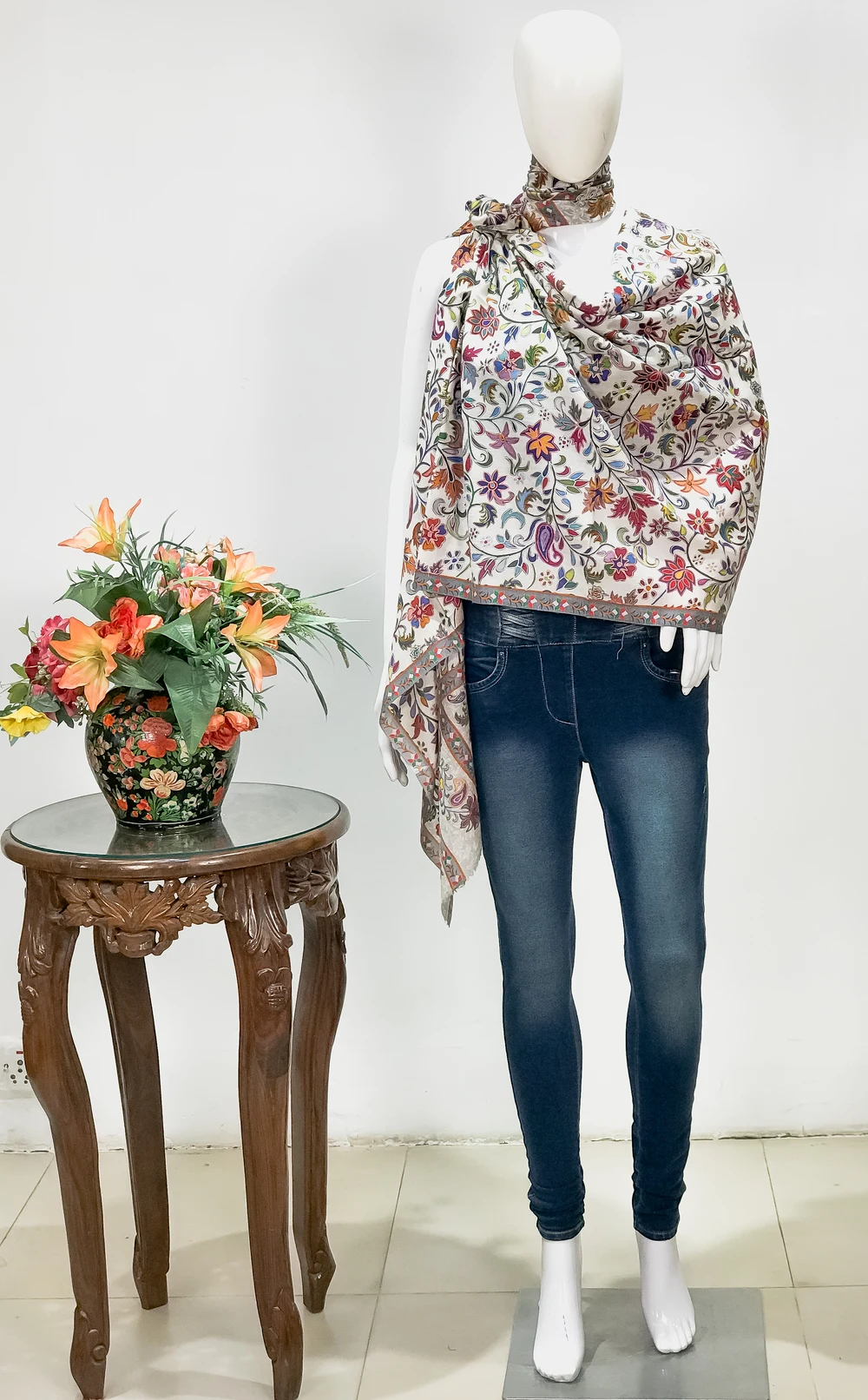 White Floral Wool Kalamkari Scarf