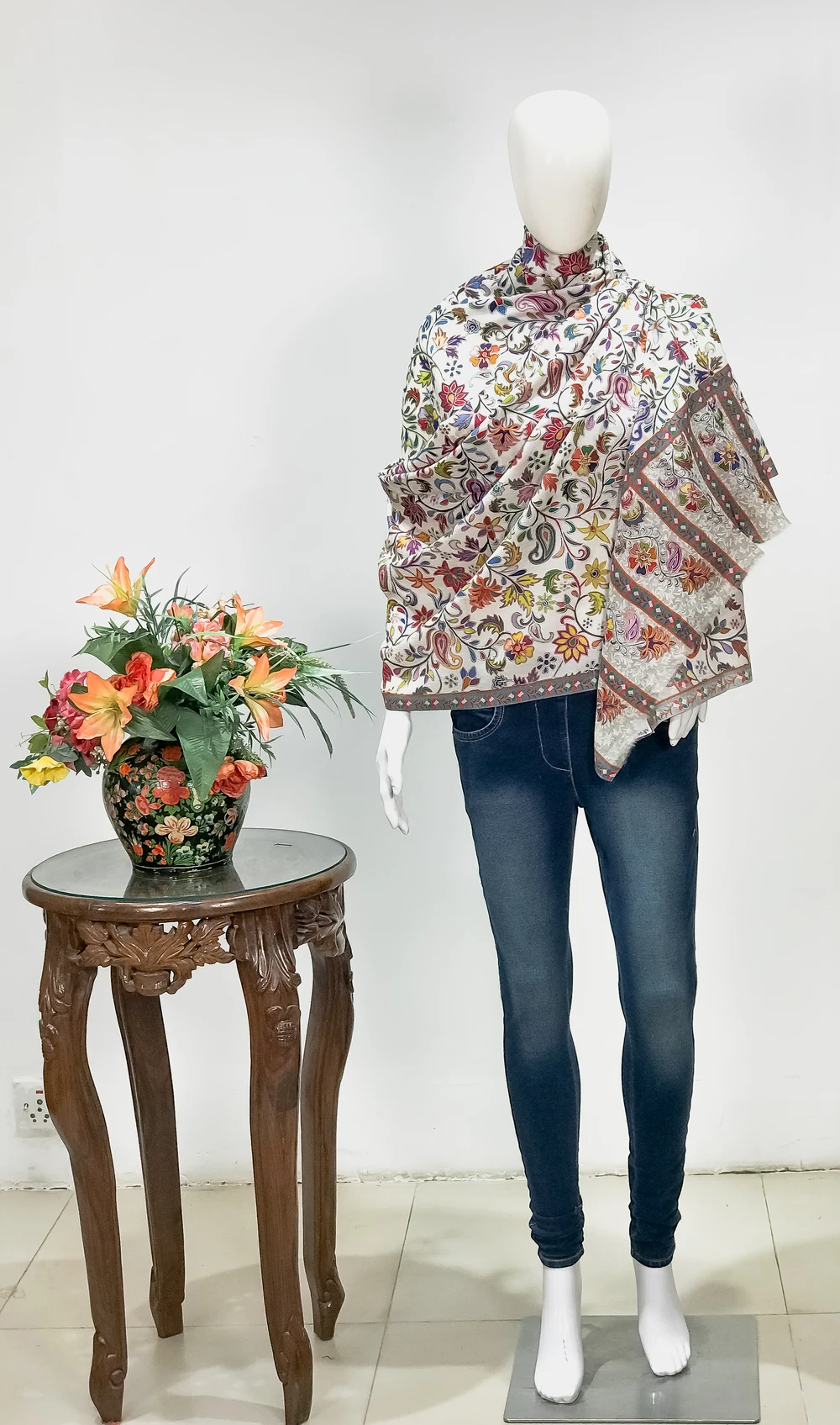 White Floral Wool Kalamkari Scarf