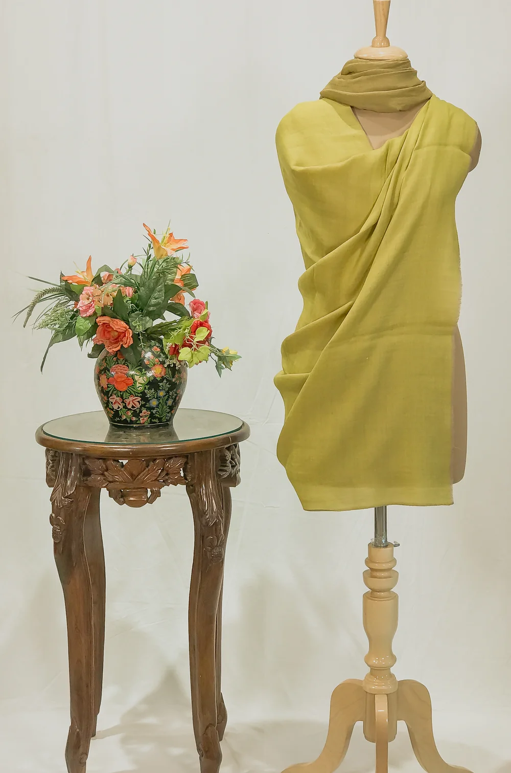 Green and Moss Green Pure Pashmina and Zari Wooven Shawl