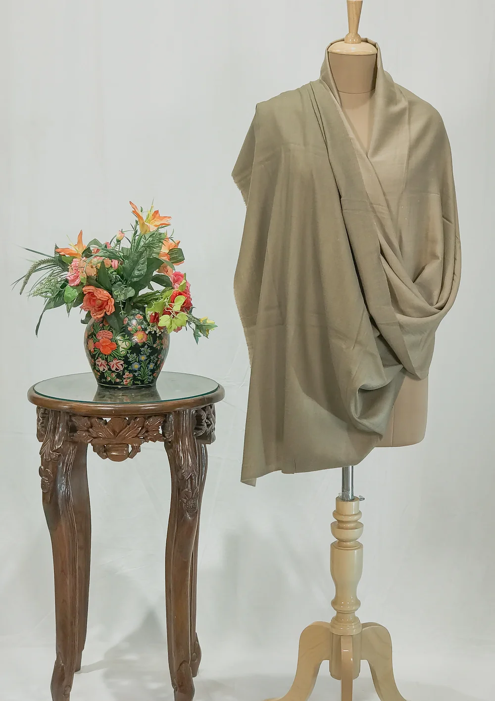 Dark Beige and Light Beige Pure Pashmina Reversible Shawl Dark Beige and Light Beige Pure Pashmina Reversible Shawl