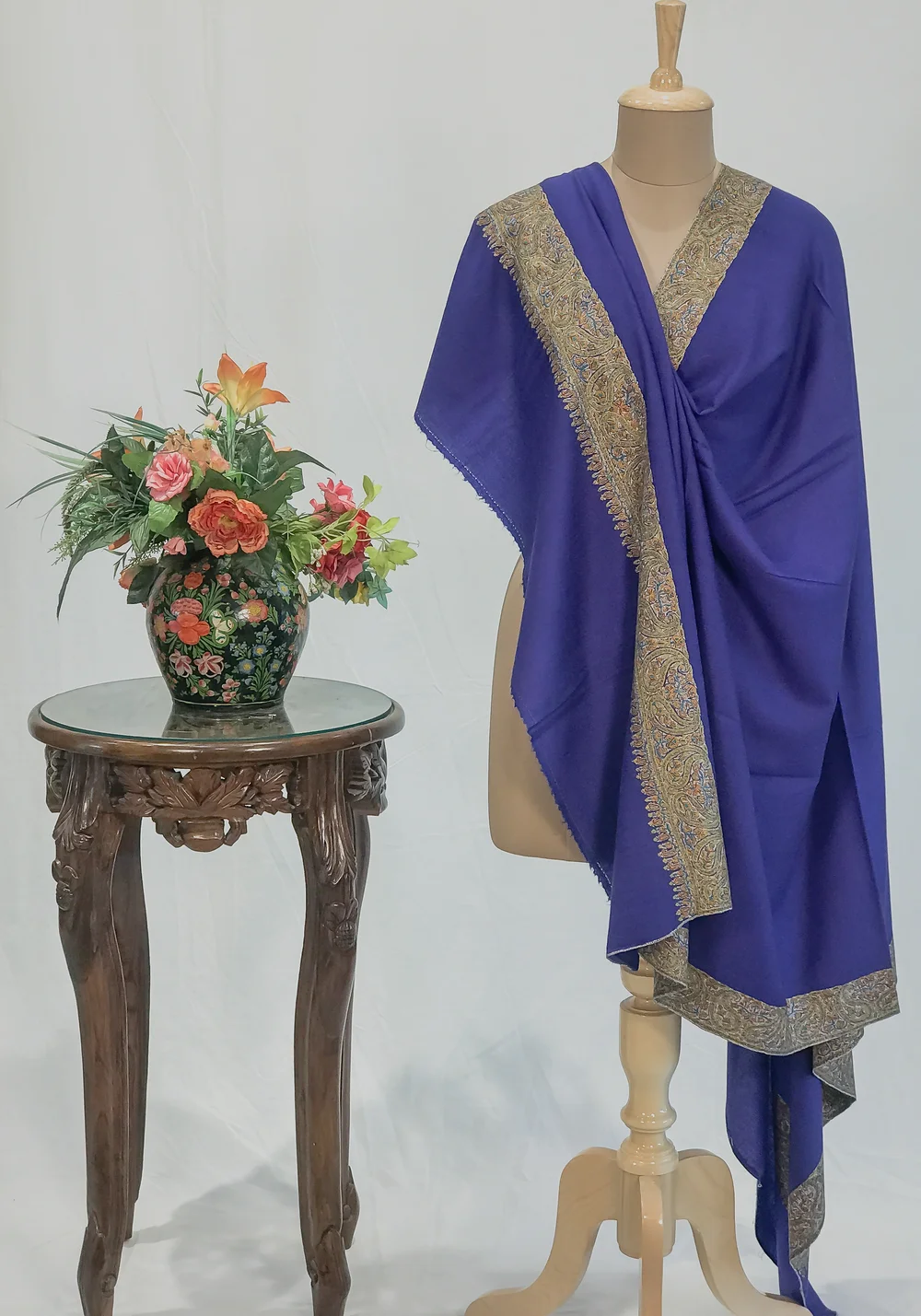 Seattle Blue Pure Pashmina Shawl With Sozni Hand Embroidery