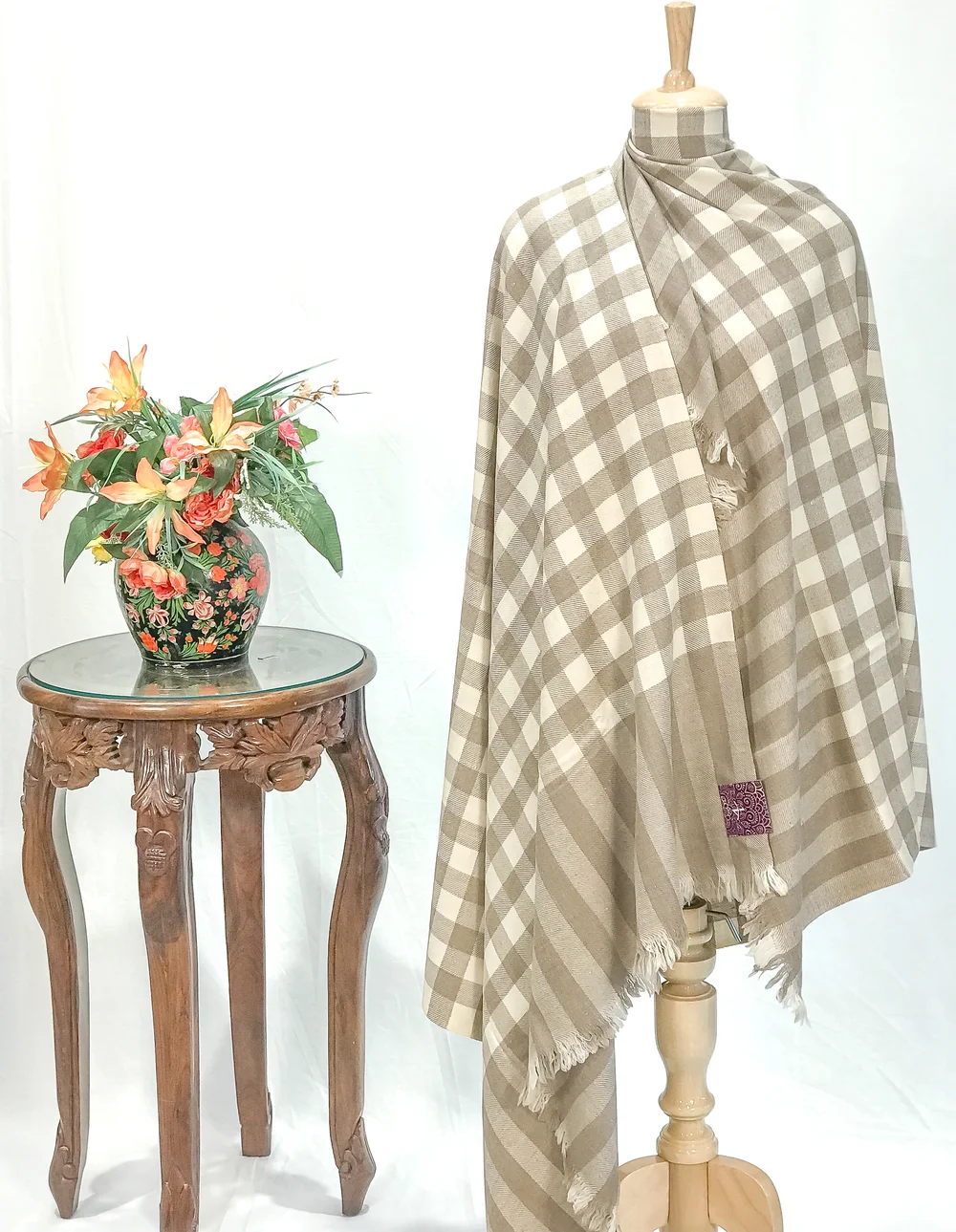 Dark Beige Checked Ladakhi Pashmina Shawl Dark Beige Checked Ladakhi Pashmina Shawl