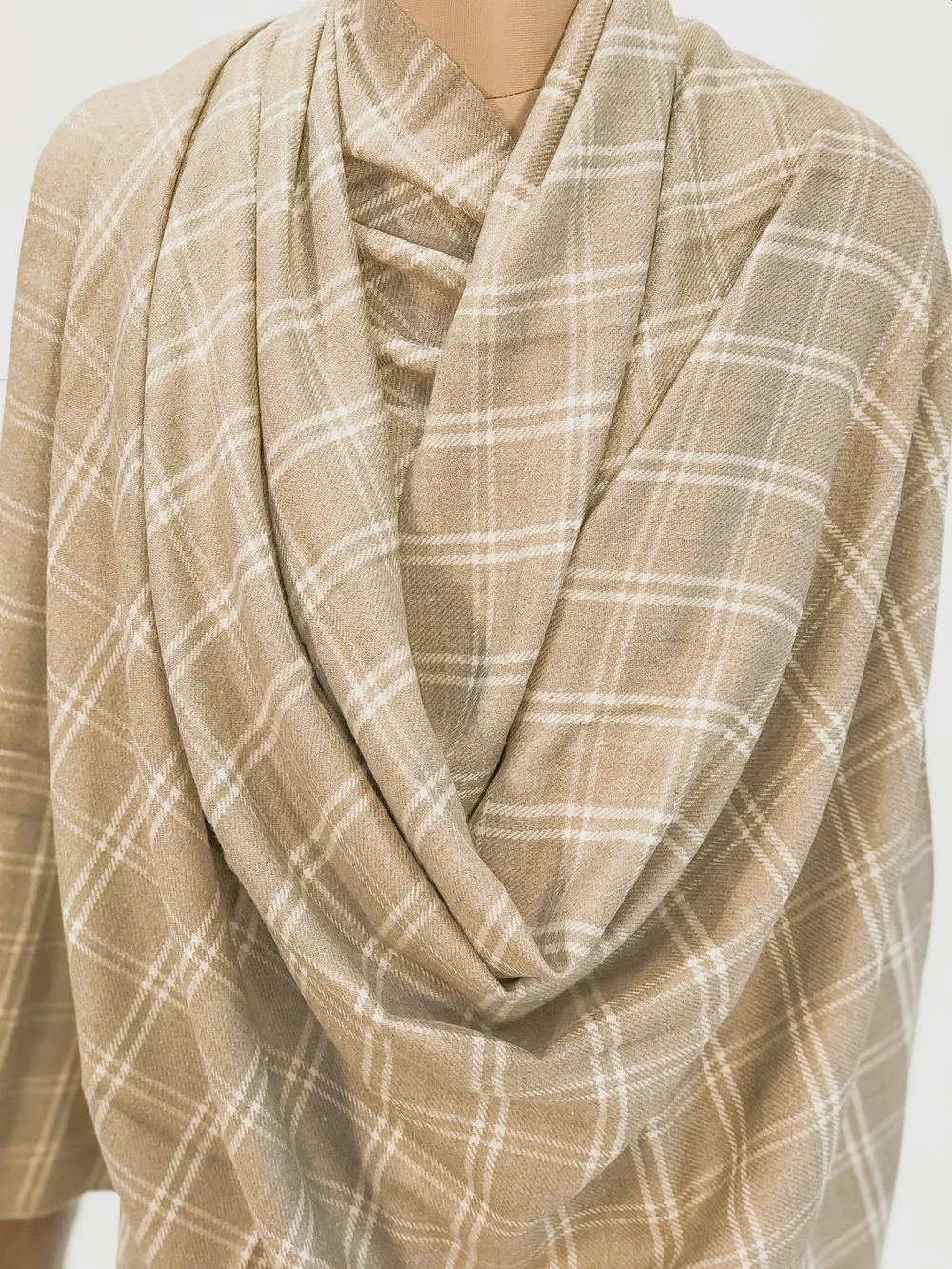 Beige Small Checked Ladakhi Pashmina Shawl Front Beige Small Checked Ladakhi Pashmina Shawl Front