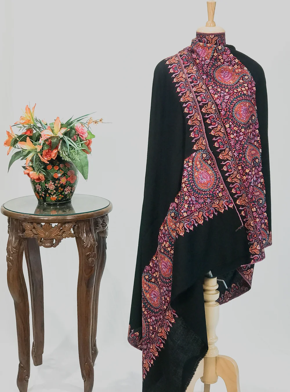 Black Pure Pashmina Shawl With Papier Mache Border Design Black Pure Pashmina Shawl With Papier Mache Border Design