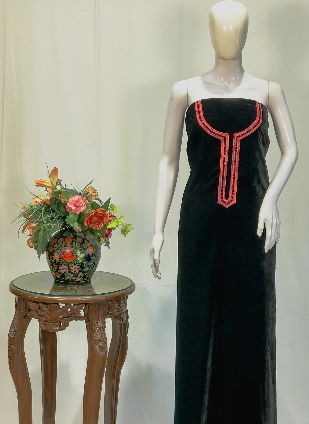 Black Velvet Tunic with Aari and Kardana Work Black Velvet Tunic with Aari and Kardana Work