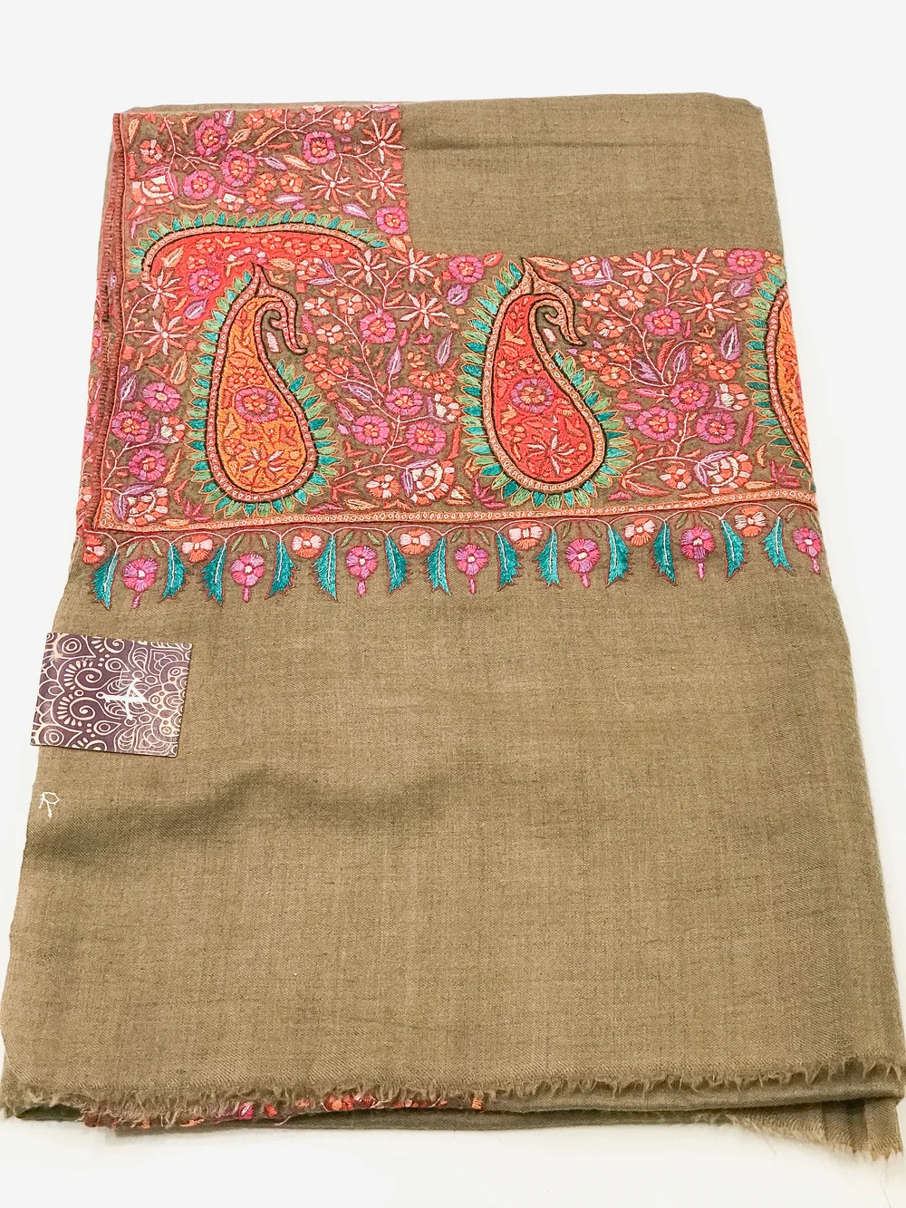 Natural Biege Pure Pashmina Shawl With Sozni hand Embroidery Natural Biege Pure Pashmina Shawl With Sozni hand Embroidery