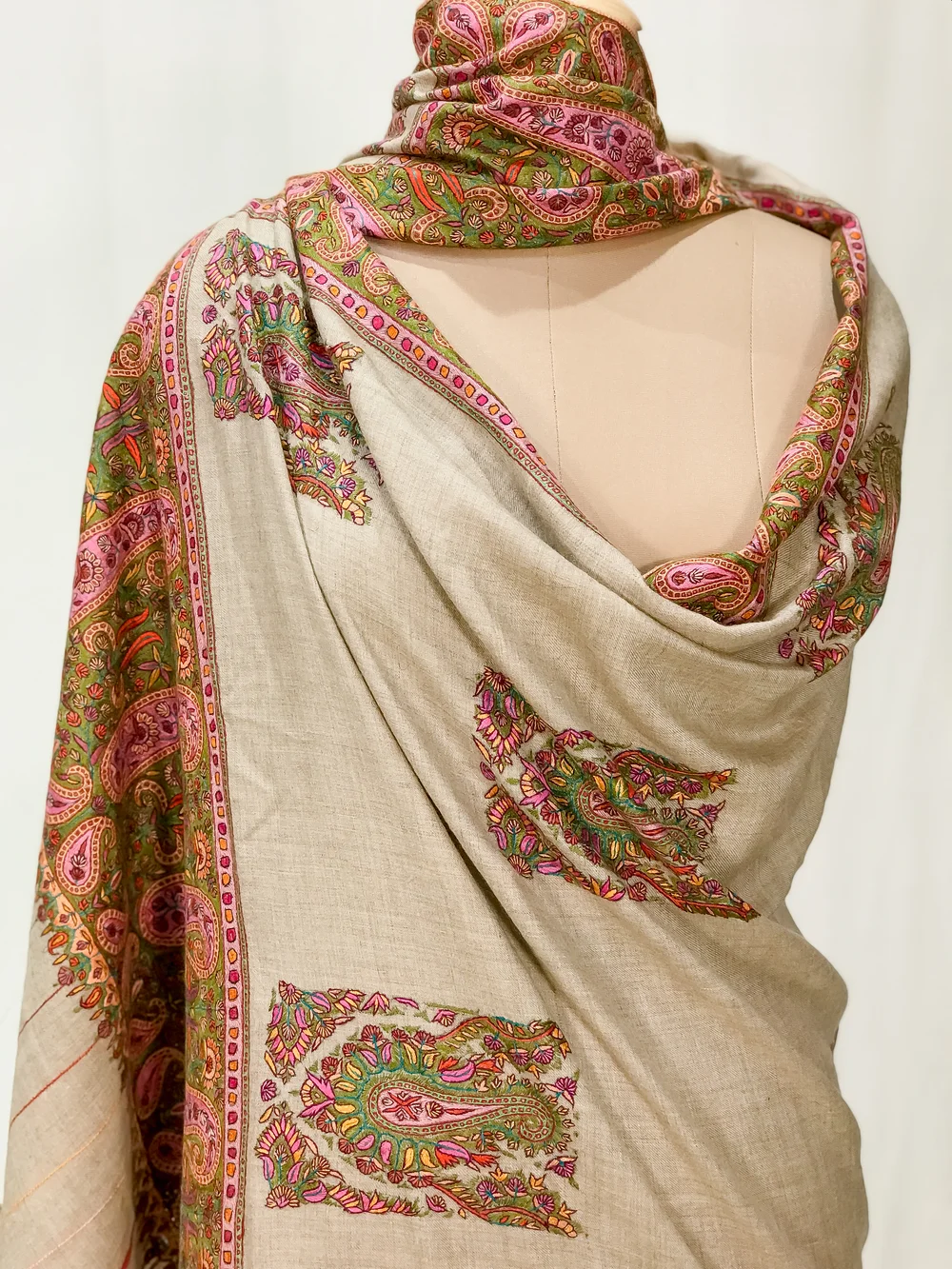 Natural Pure Pashmina Shawl With Sozni Hand Embroidery Front Natural Pure Pashmina Shawl With Sozni Hand Embroidery Front