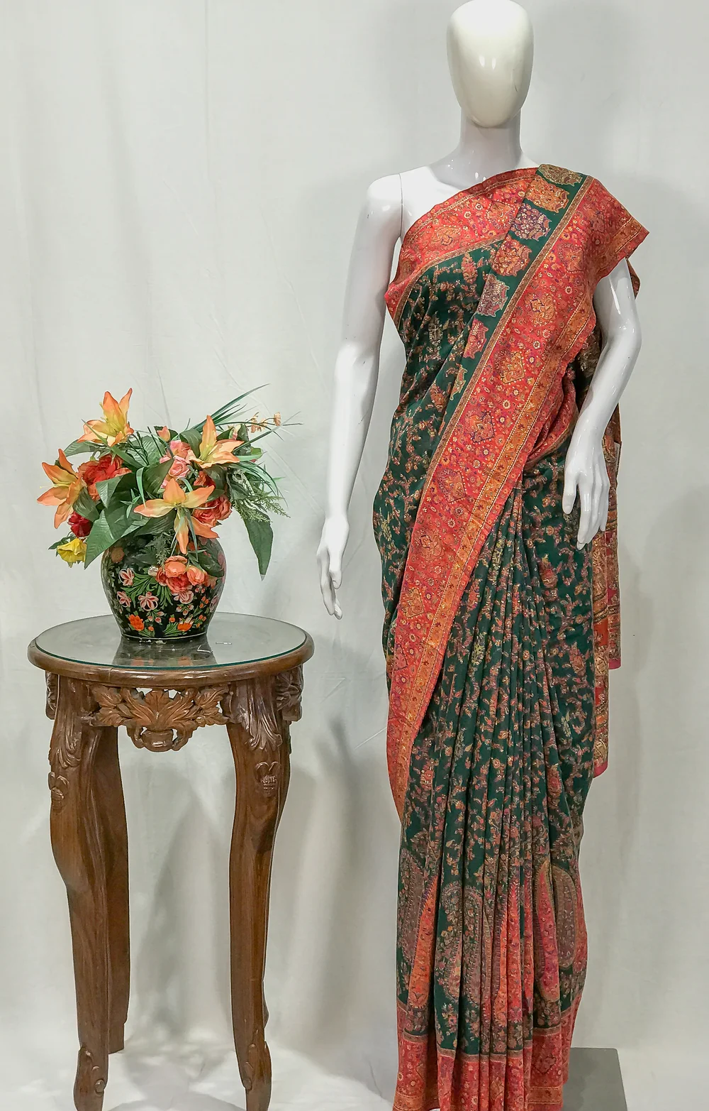 Green Modal Silk Kani Saree with Floral Pallu Design