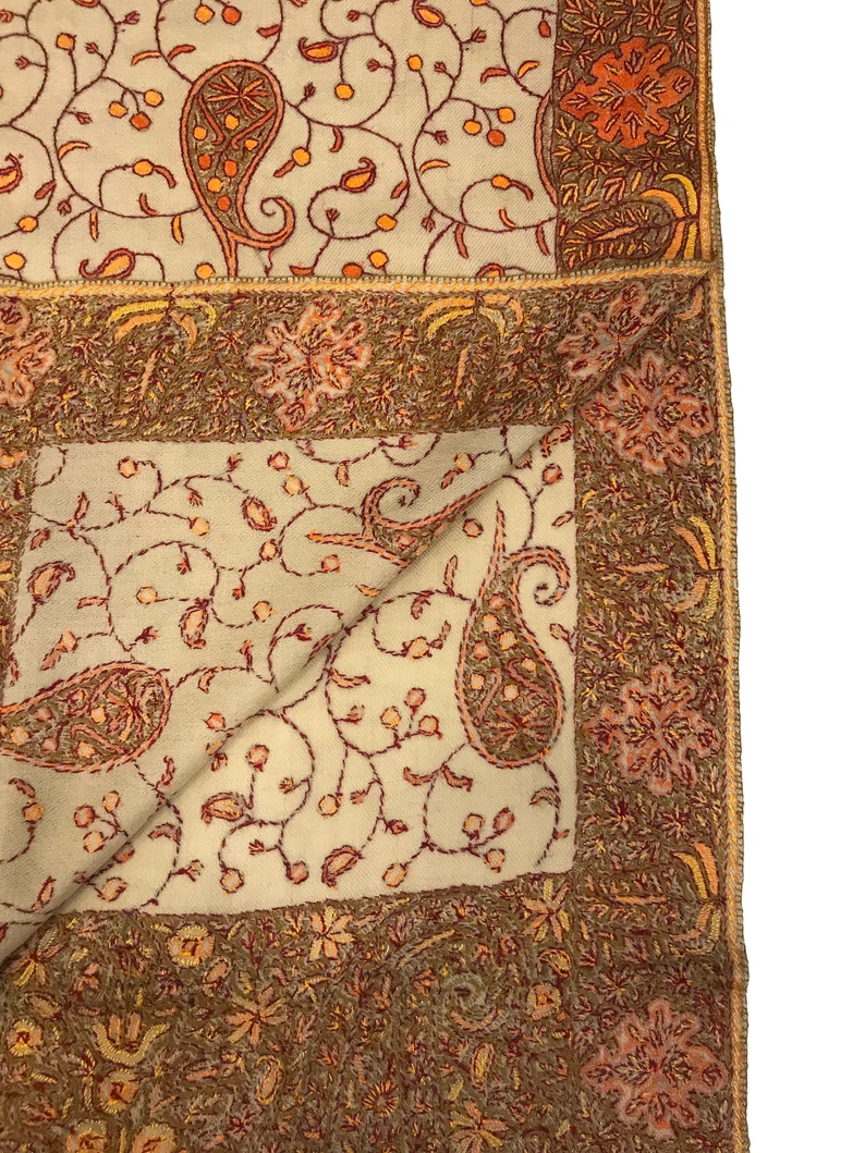Papier Mache Hand Embroidered Pure Pashmina Shawl Papier Mache Hand Embroidered Pure Pashmina Shawl