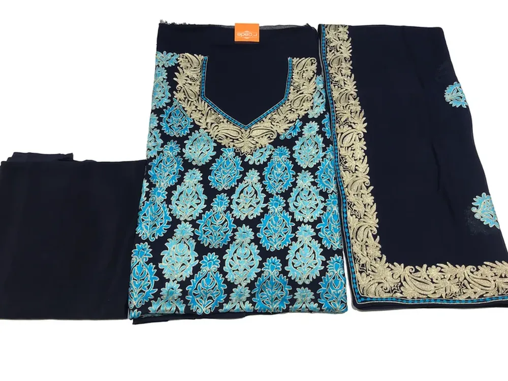 Zari & Aari Fusion Kashmiri Woman Suit