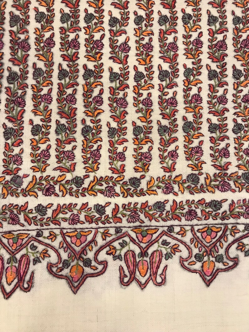 Natural White Papier Mache Hand Embroidered Pure Pashmina Shawl