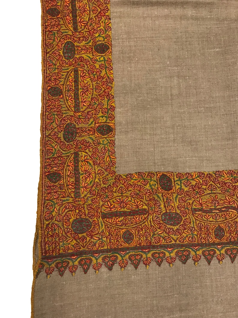 Natural Biege Pure Pashmina Shawl With Sozni hand Embroidery.1572157095_ml2v Natural Biege Pure Pashmina Shawl With Sozni hand Embroidery