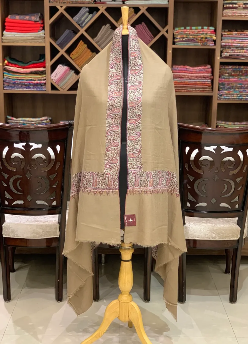 Sozni Hand Embroidered Pure Pashmina Shawl