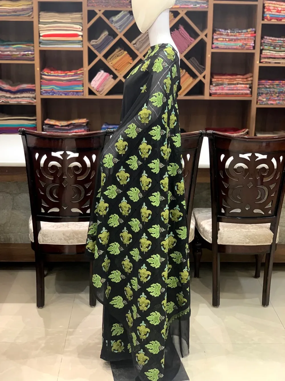 Poly Georgette Aari Embroidered Kashmiri Saree