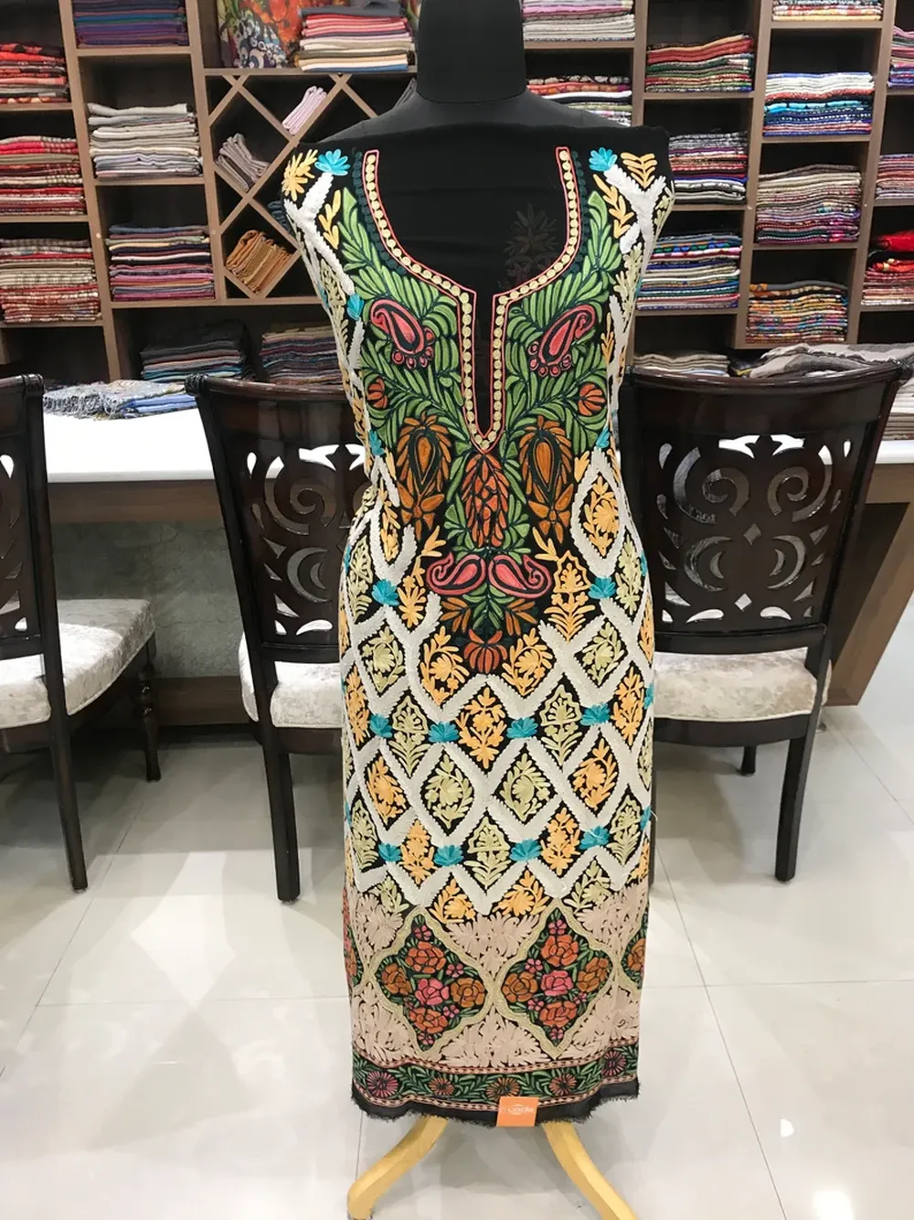 Kashmiri Aari Embroidered Suit