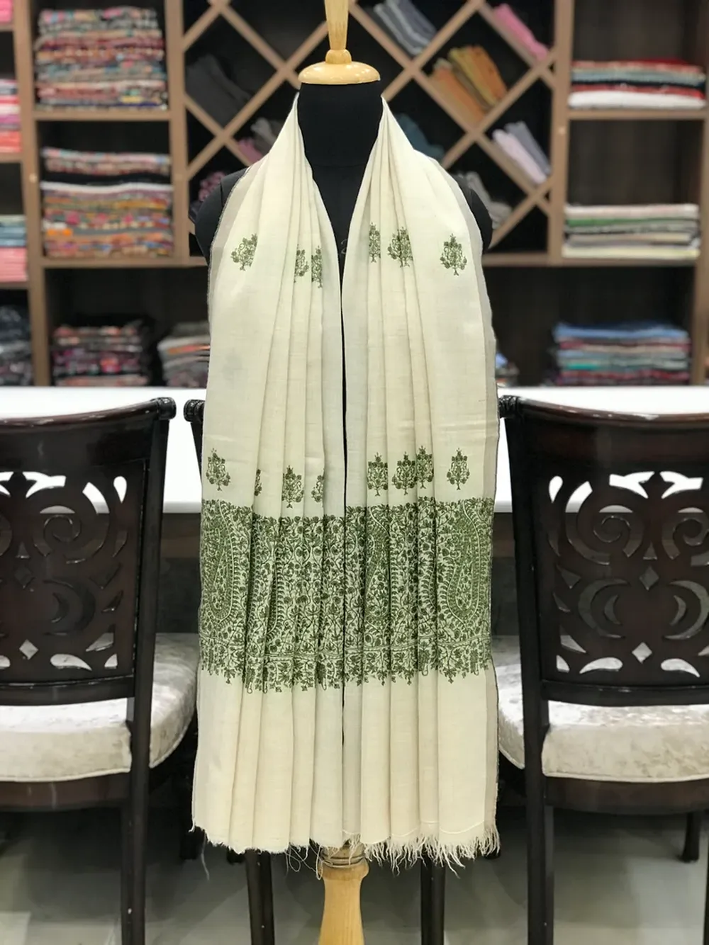 Pure Pashmina Shawl Natural White With Sozni Hand Embroidery