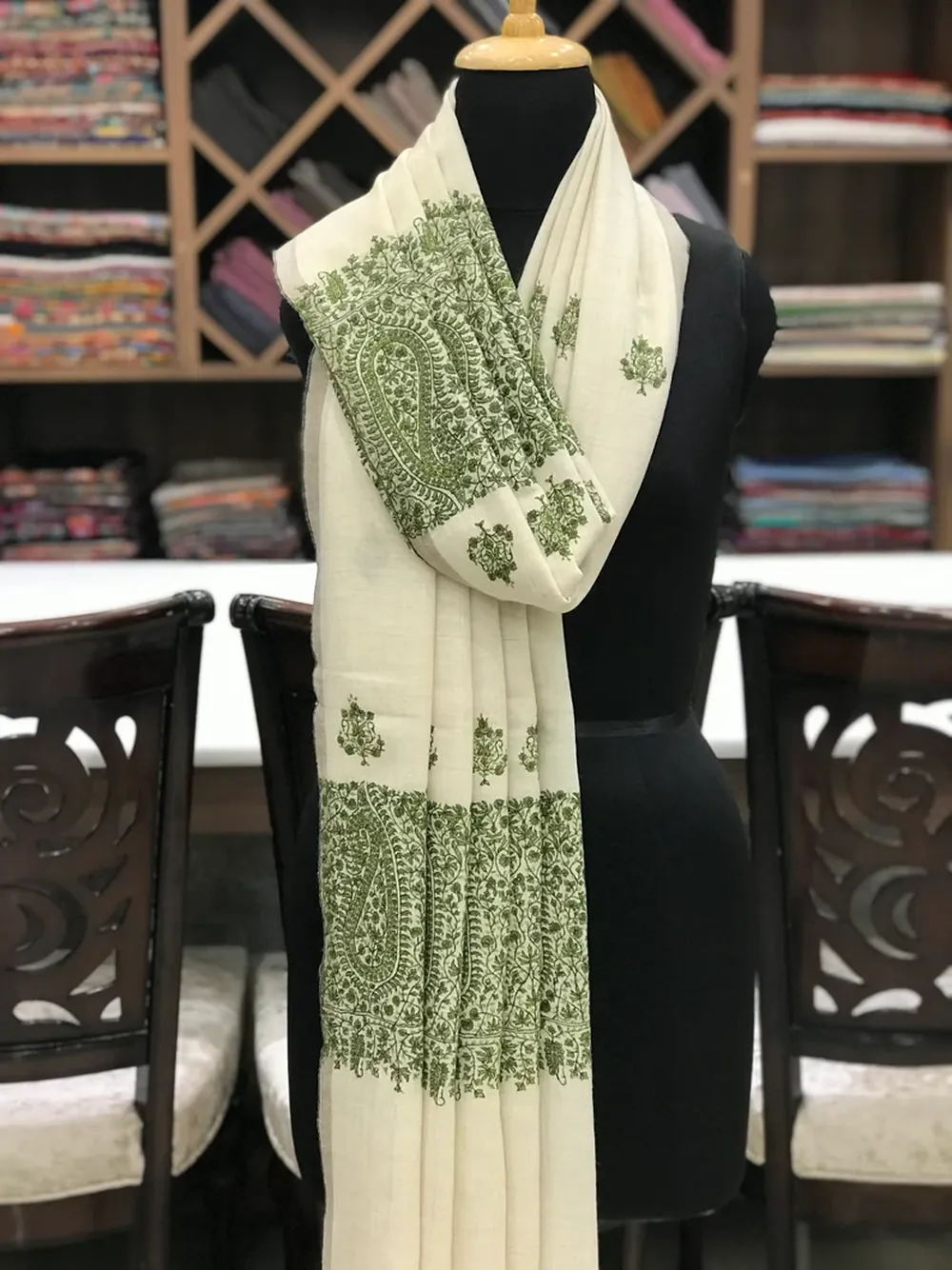 Pure Pashmina Shawl Natural White With Sozni Hand Embroidery