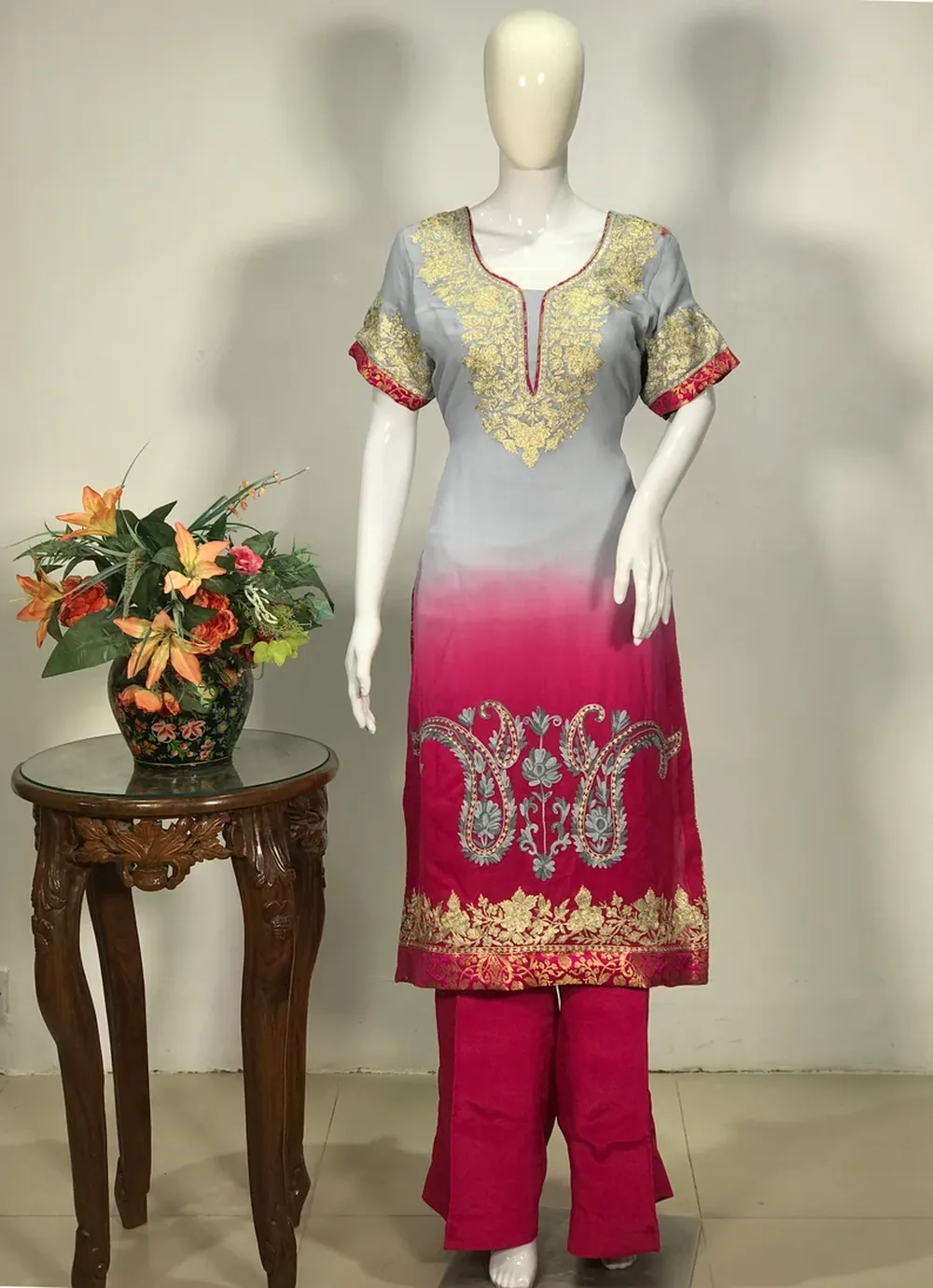 Grey (Pink Double Shaded) Zari & Aari Fusion Kashmiri Woman Suit