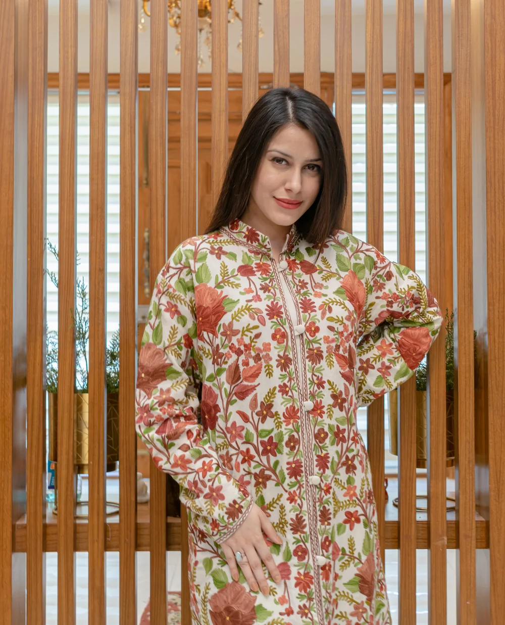 Off-White Kashmiri Aari Embroidered Long Coat front Off-White Kashmiri Aari Embroidered Long Coat front