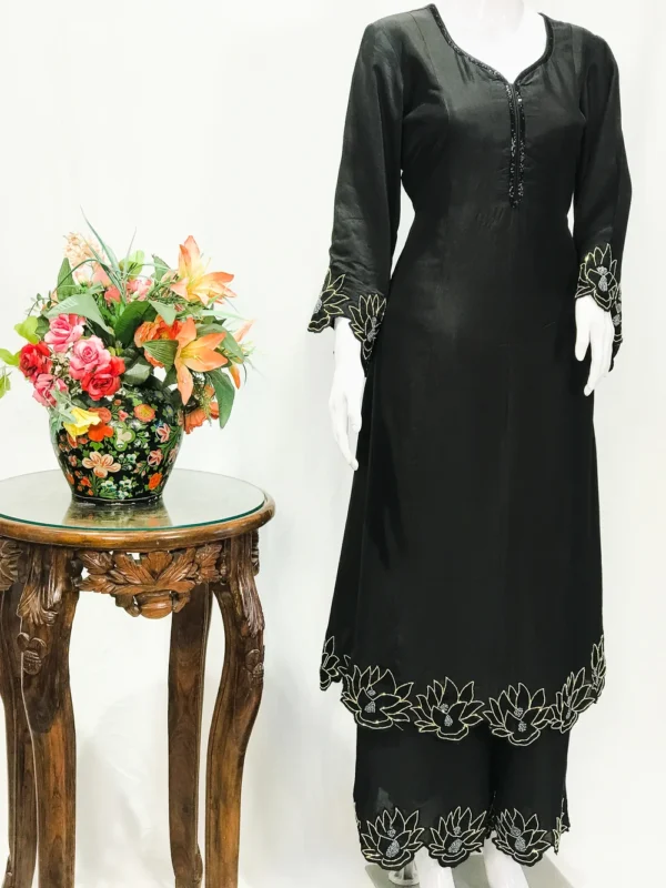 Black Hand Cut Daana Fused With Zardosi Thread Work Crepe Silk Kashmiri Suit