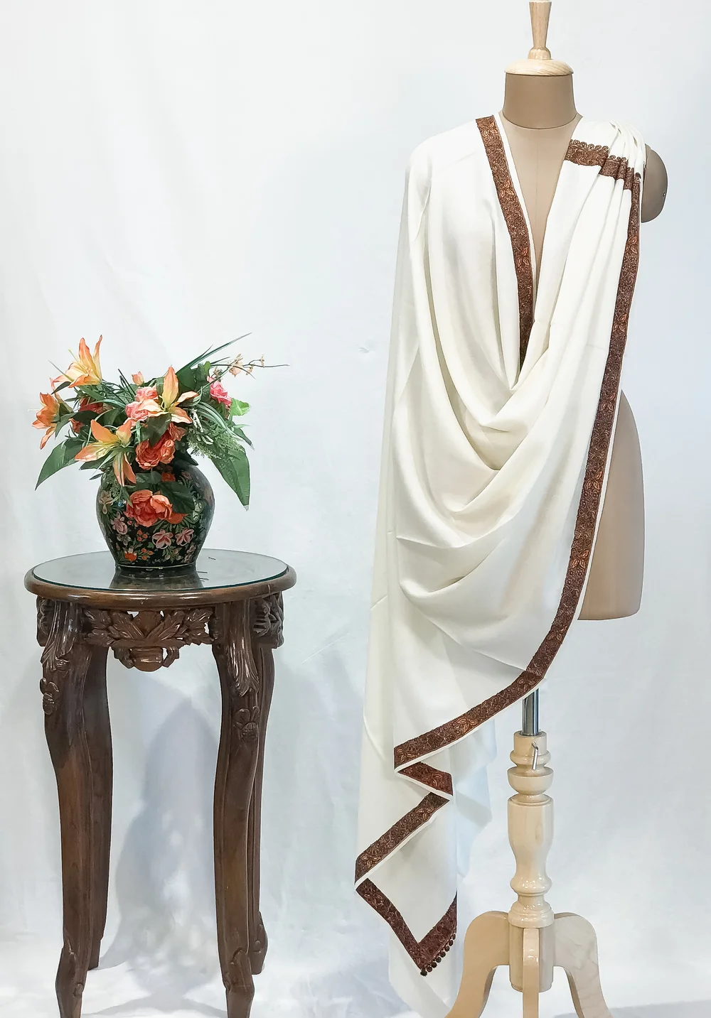 Sozni Embroidered Natural White Pure Wool Shawl Sozni Embroidered Natural White Pure Wool Shawl
