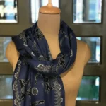 Animal Pattern Thread Embroidered Pure Wool Scarf