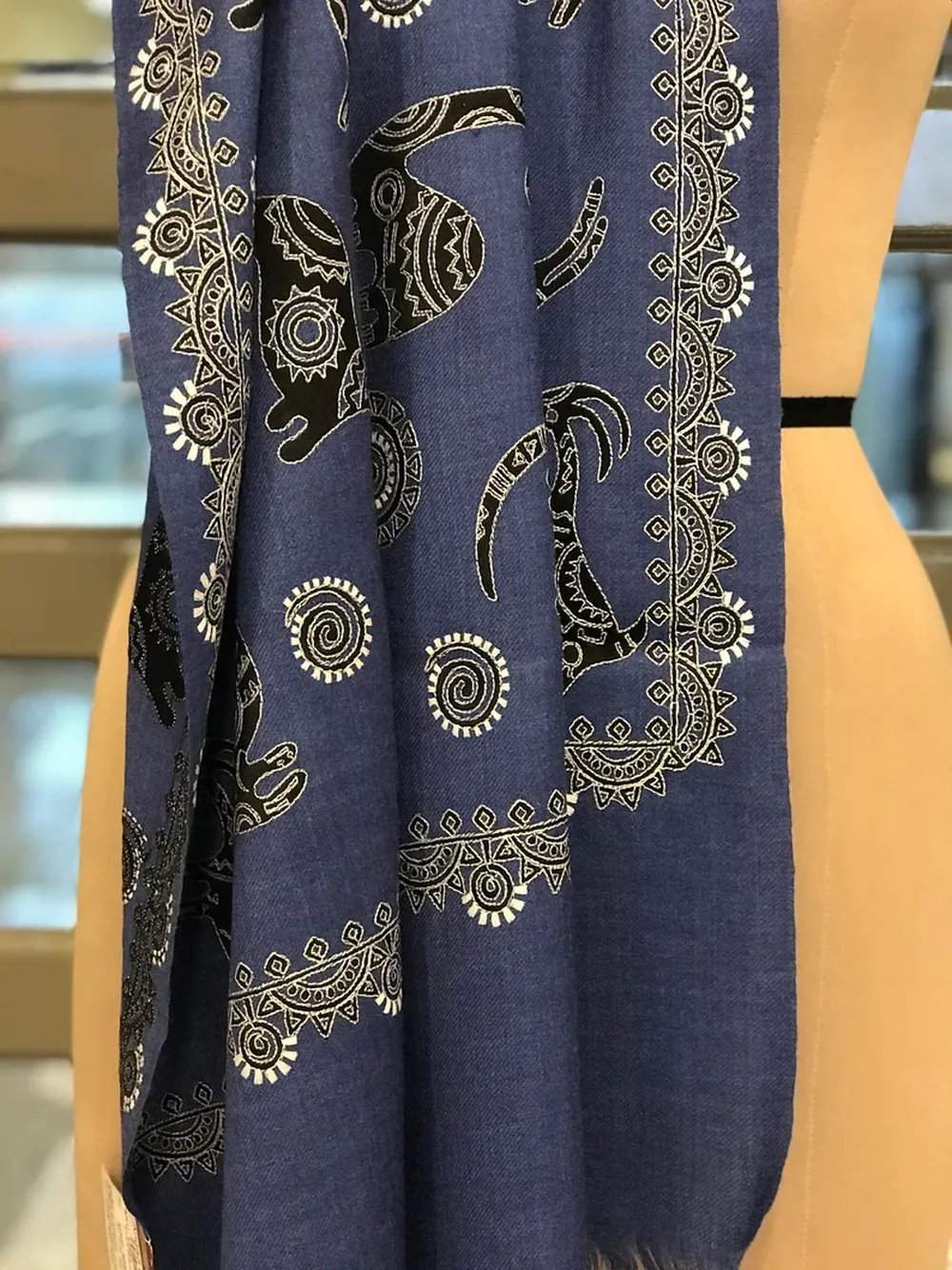 Animal Pattern Thread Embroidered Pure Wool Scarfil_794xN.2197112880_pqik_result Animal Pattern Thread Embroidered Pure Wool Scarf